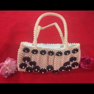 🌷NWOT🌷Faux Pearl/Beads handbag for special event